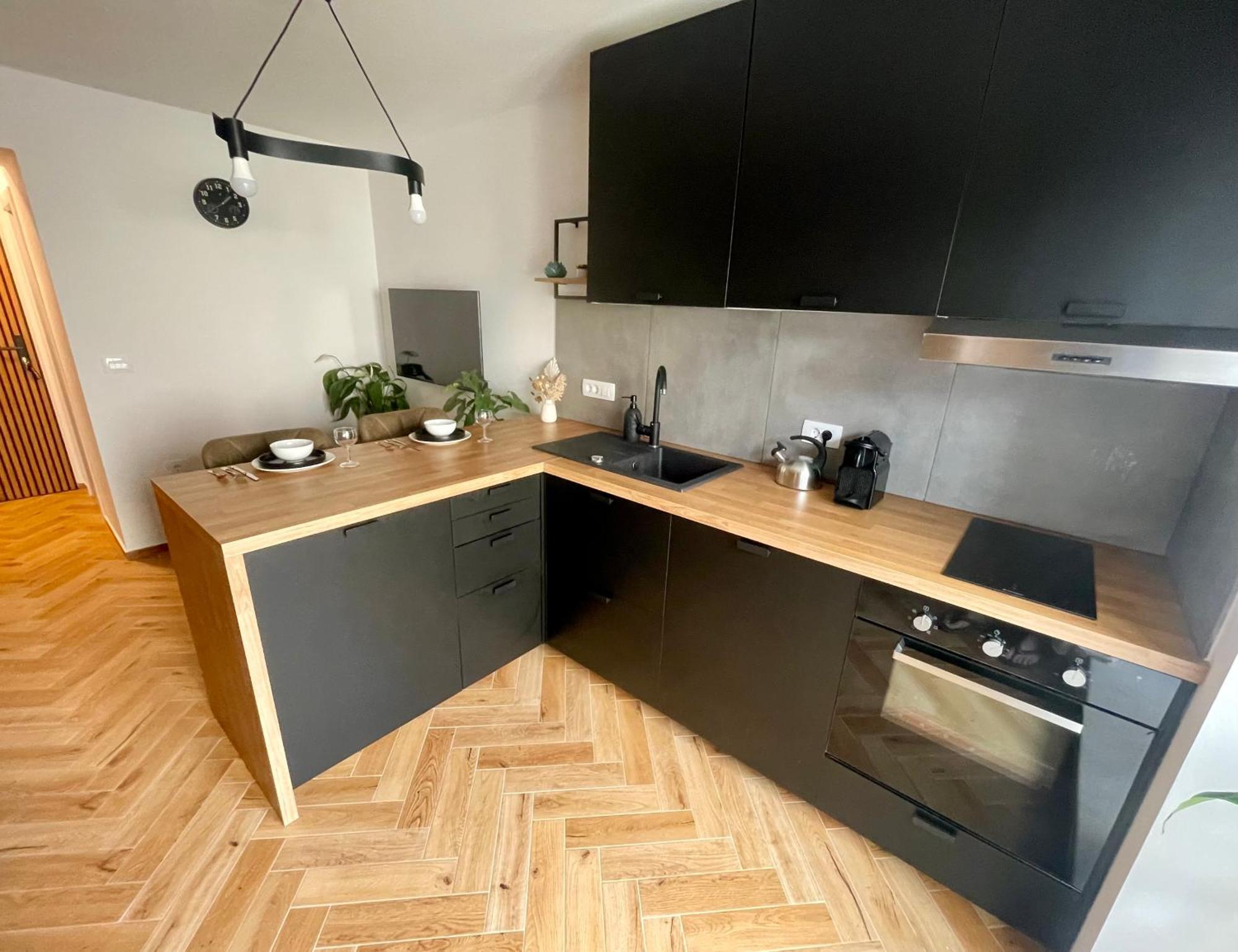 Gg Art Apartments III Ljubljana Eksteriør bilde